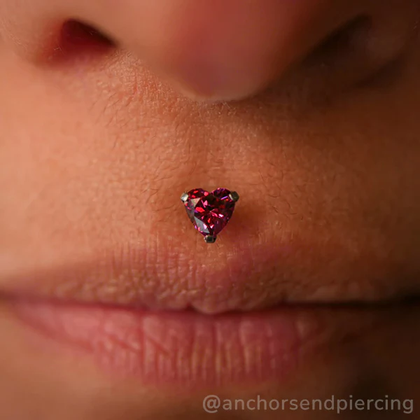 Heart-Shaped Gem End - Image 5