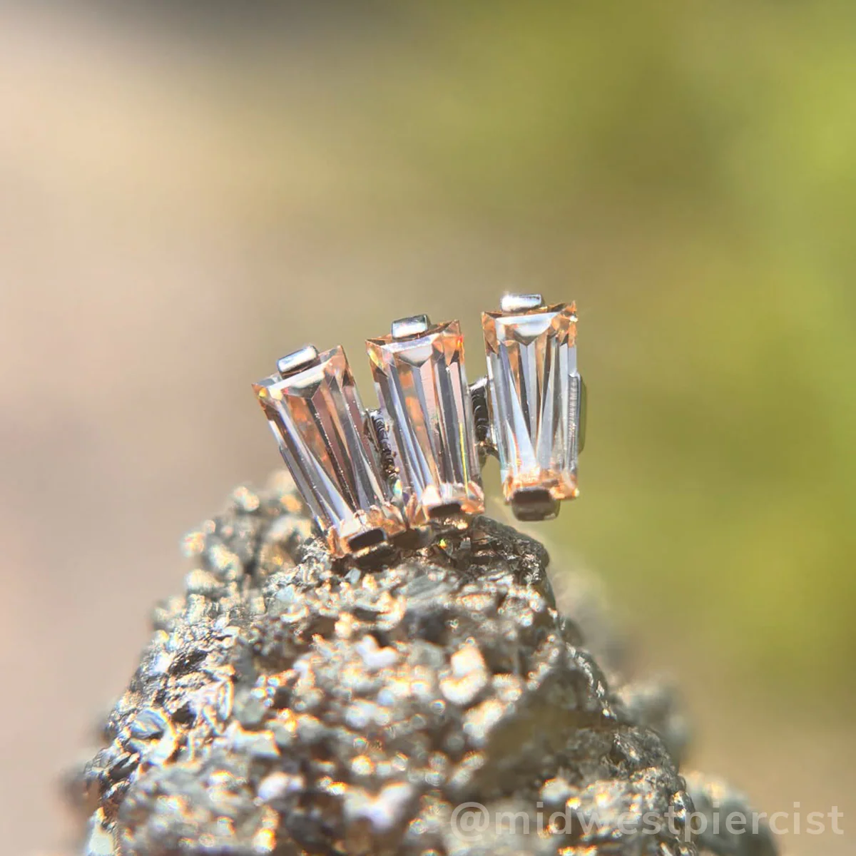 Titanium Baguette Cut Gem Fan Cluster - Image 3