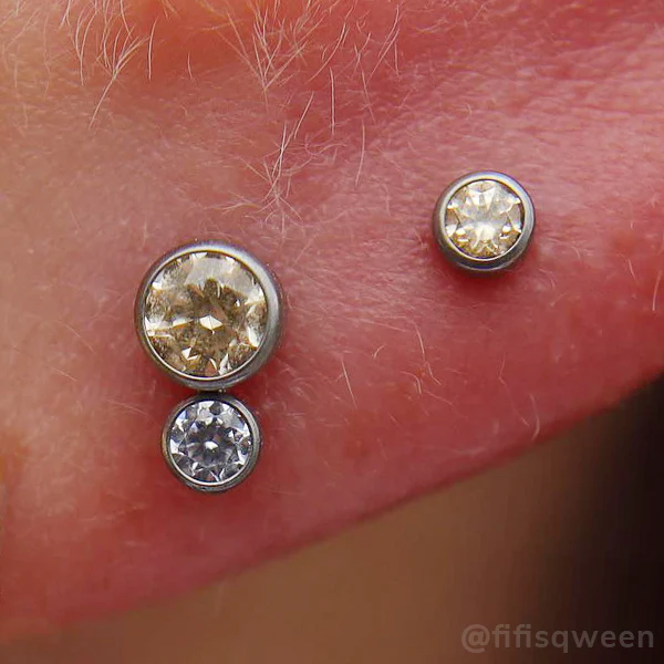 Titanium Bezel Set Two Gem Cluster - Image 3