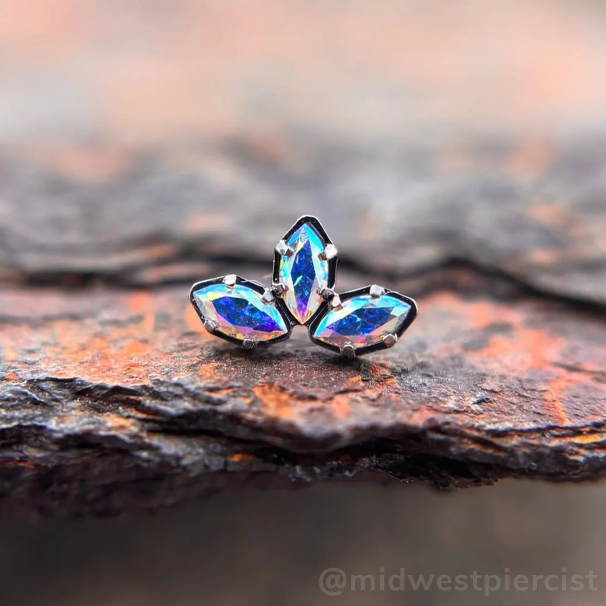 Titanium Marquise Cut Gem Fan Clusters - Image 5
