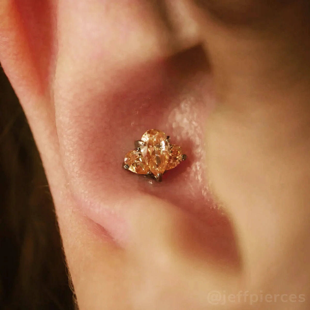 Titanium Pear Cut Gem Fan Clusters - Monochrome - Image 5