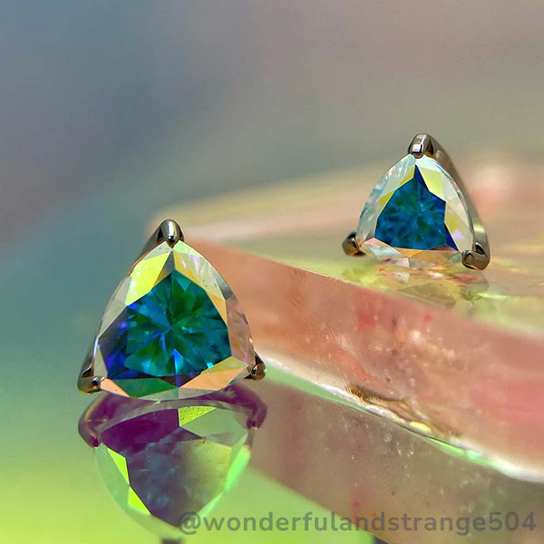 Titanium Trillion Cut Prong Set Gem - Image 7